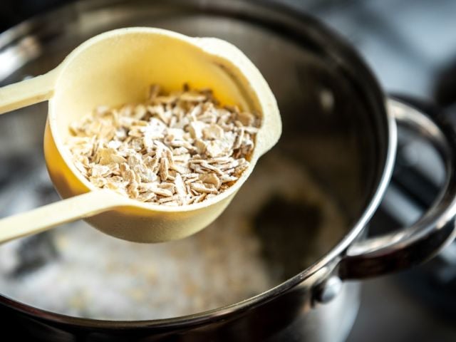 Cooking oats