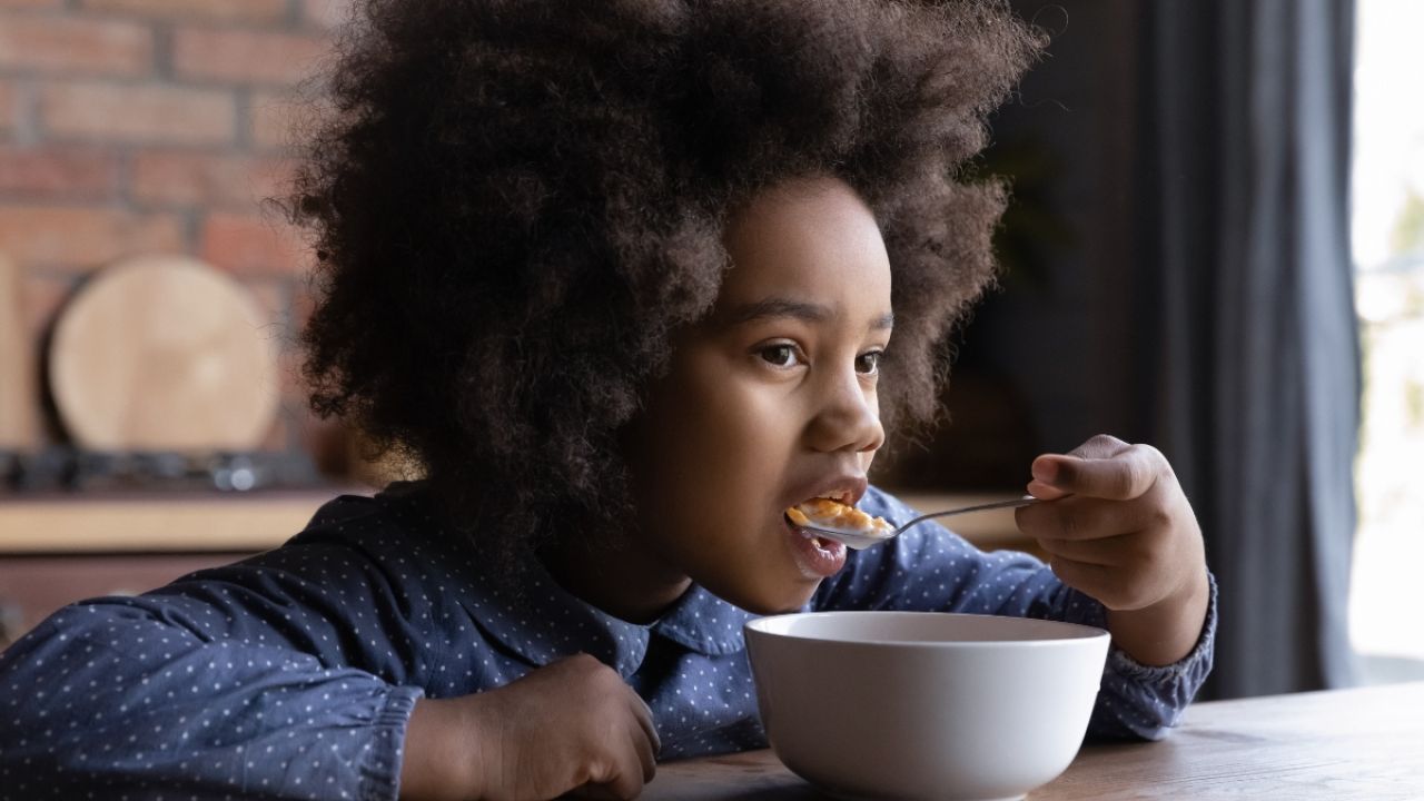 Child eating cereal